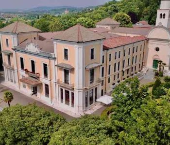 Villa-San-Fermo-Slope.jpeg